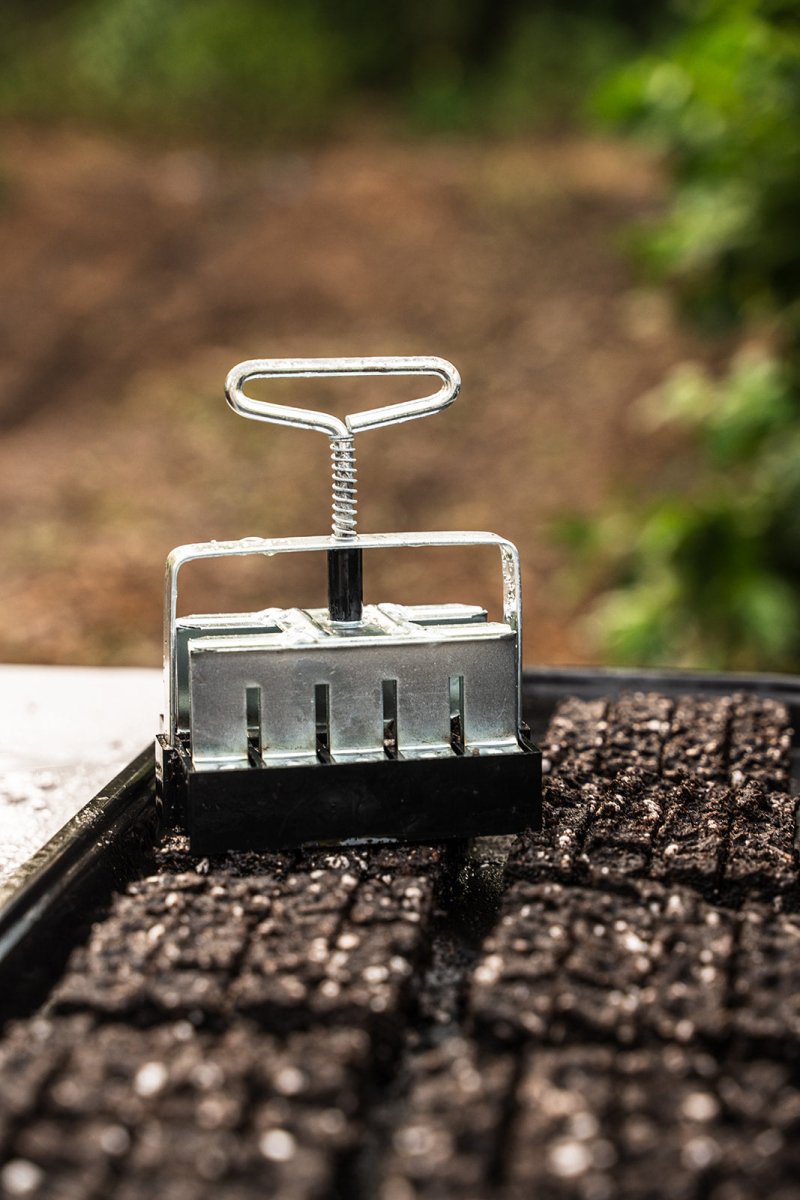 Soil Blocker - Mini - 20 - Ladbrooke - Mindful Farmer