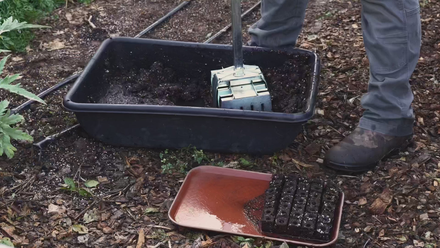 Soil Blocker - Standing-35 -  Ladbrooke